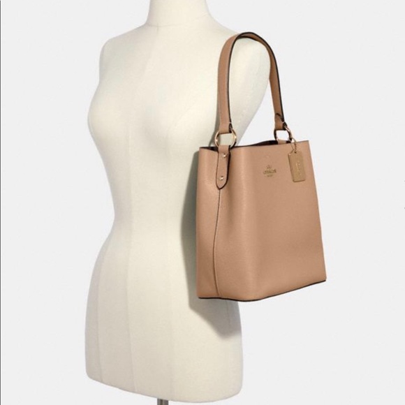 Coach Town Bucket Bag NWT - Picture 4 of 15